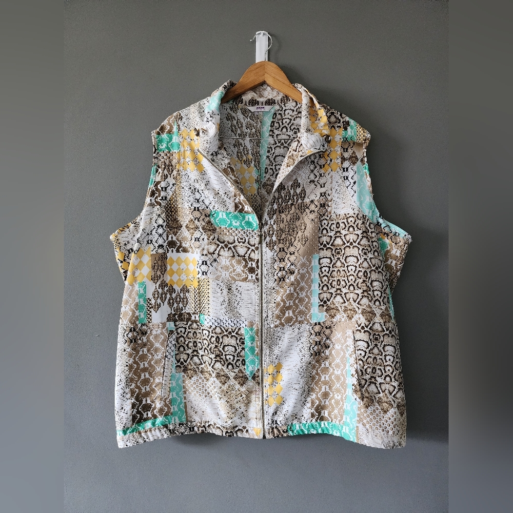 ALIA PLUS SIZE VEST
